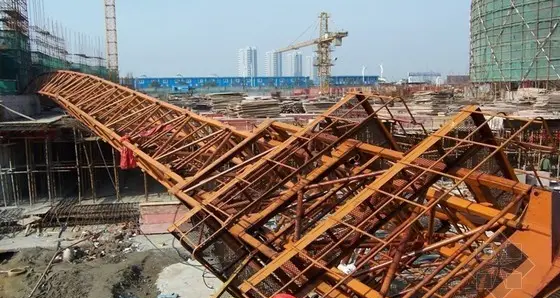 塔機(jī)監(jiān)測(cè)系統(tǒng):這四點(diǎn)塔機(jī)安全預(yù)防措施要記牢! 塔機(jī)監(jiān)測(cè)系統(tǒng):這四點(diǎn)塔機(jī)安全預(yù)防措施要記牢!