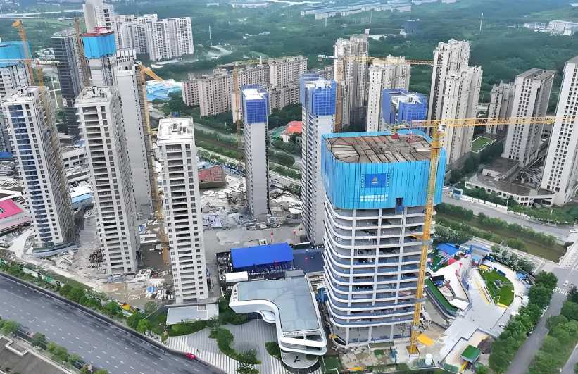 數字化、綠色化齊發(fā)展:江西建工構建智慧工地新篇章 數字化、綠色化齊發(fā)展:江西建工構建智慧工地新篇章